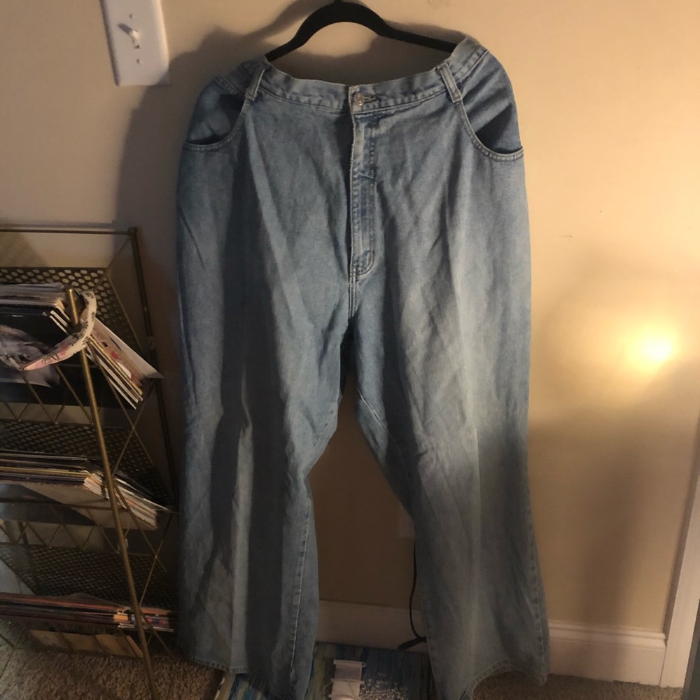 Plus Size Straight Leg jean